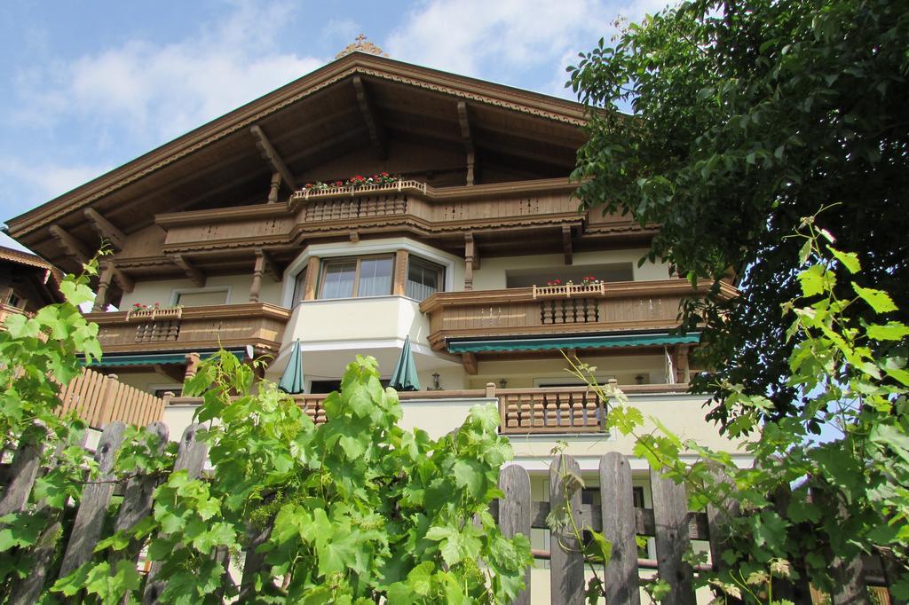 Appartements Hochzillertal カルテンバッハ 部屋 写真